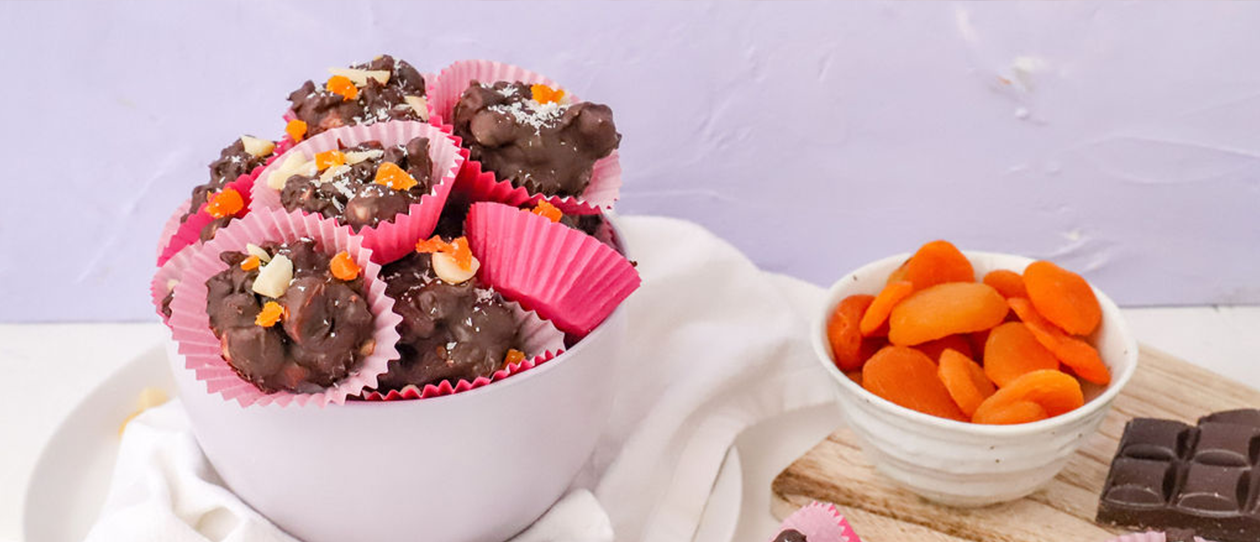 Dark-Chocolate-Apricot-Antioxidant-Clusters-1260x542