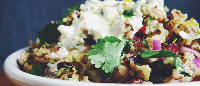 Power salad with lemon yoghurt dressing