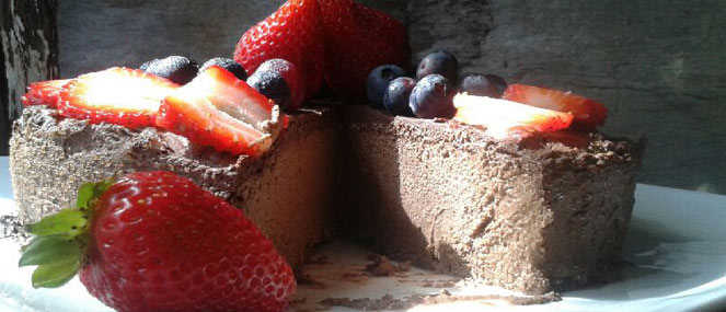 Raw chocolate cake