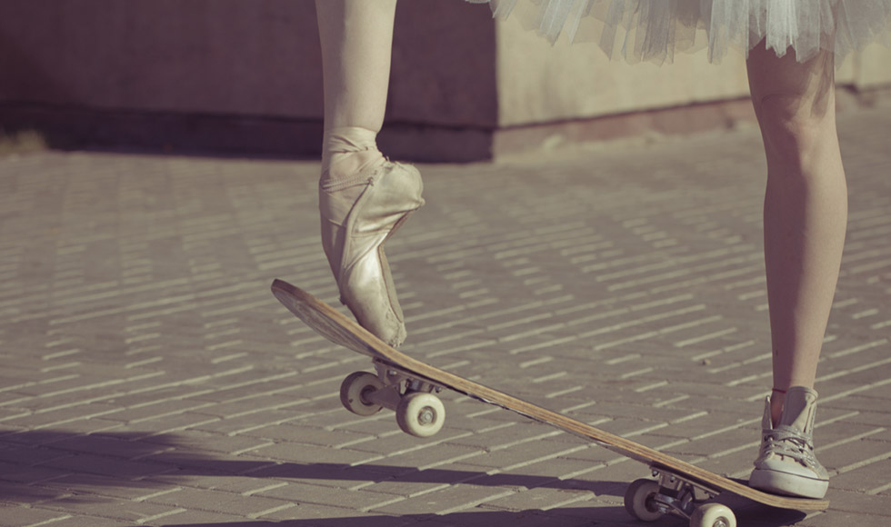 Girls make your move thumb